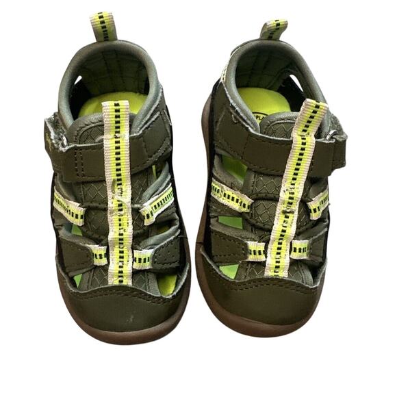 OshKosh Everplay Flexible Outsole Bump Toe Sandal Zinger Olive Toddler Size 5M - Picture 1 of 5